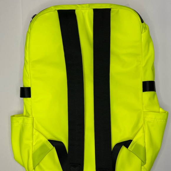 Lululemon New Crew Backpack - Picture 3 of 5